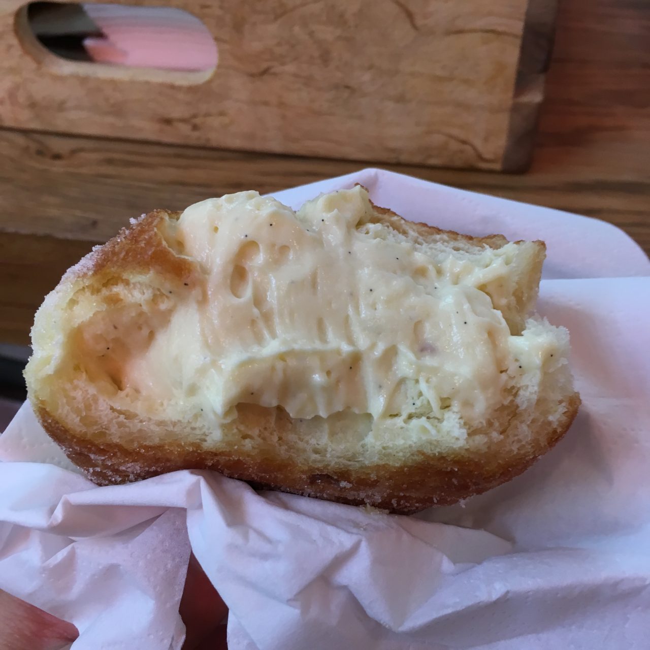 ブレッドアヘッドのカスタードドーナツ