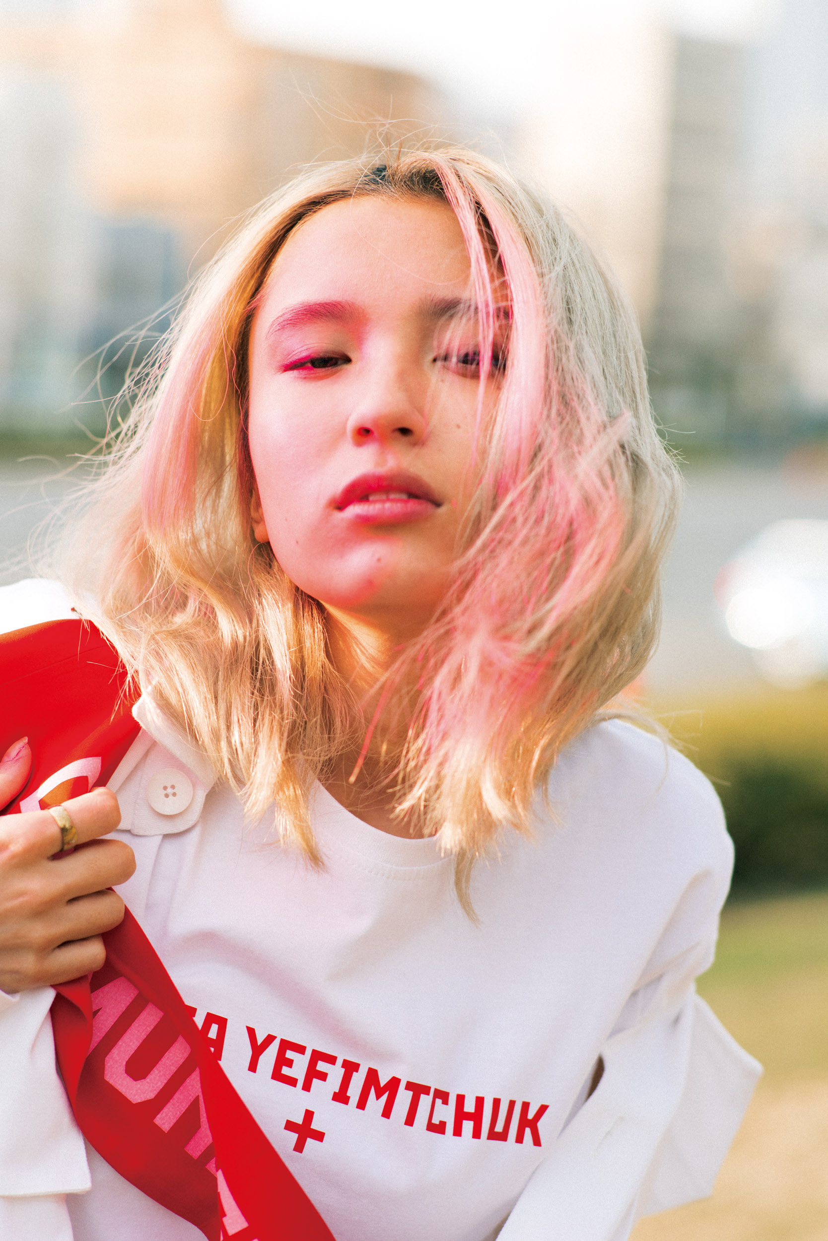 八木莉可子と東京クルーズ 」it GIRL が it BRAND で変身