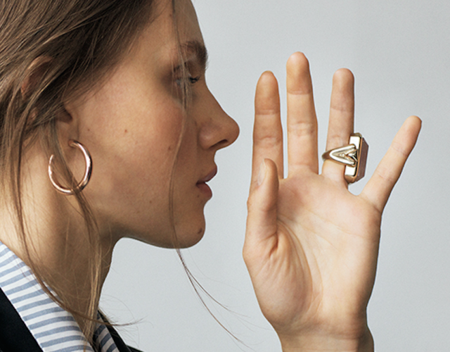 ルイーズ・ブルジョワに学ぶ知的ファッション考察 【GINZA】東京発信の最新ファッション&カルチャー情報