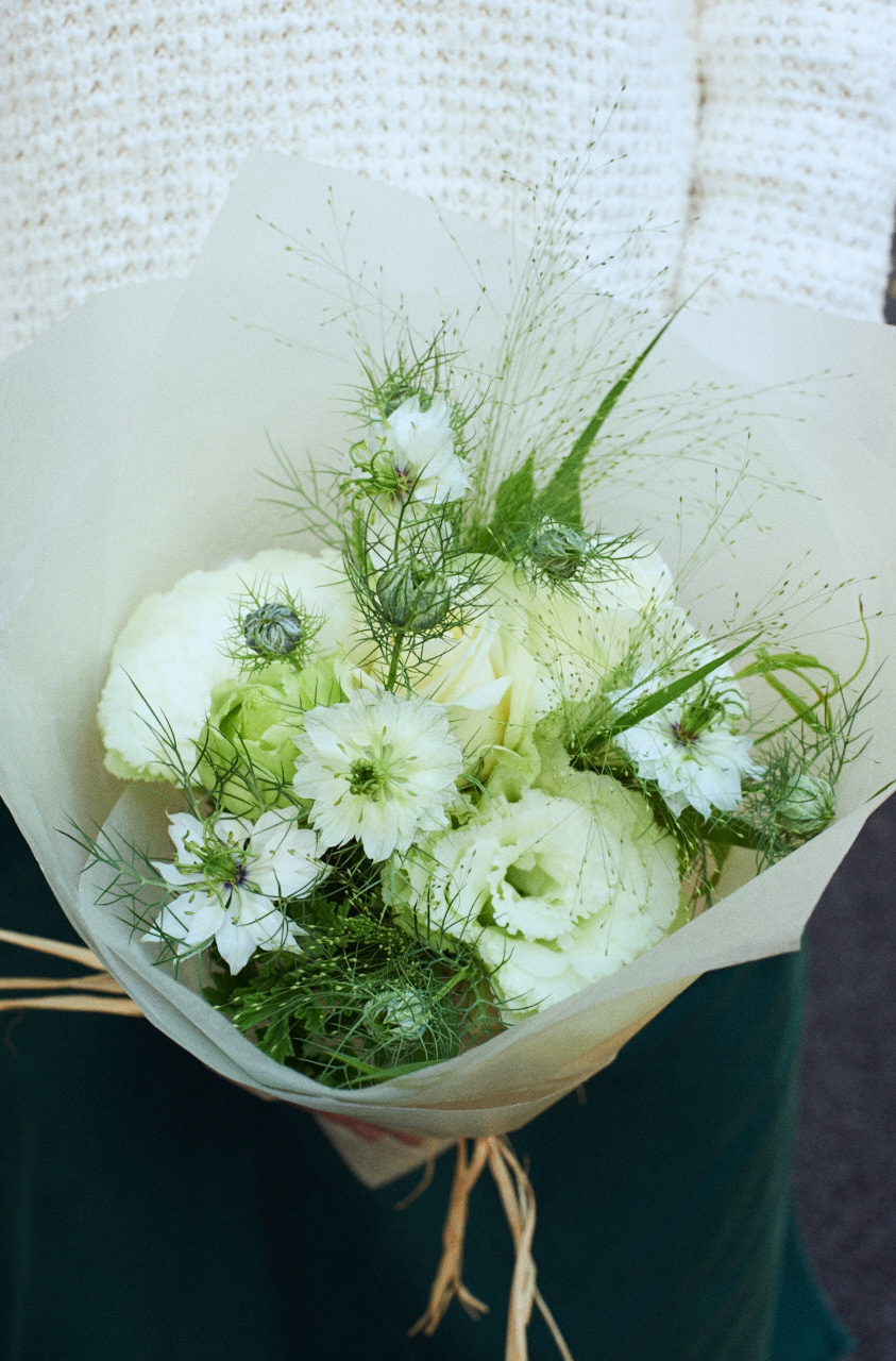 ミミ 花かんむり♡リストブーケ 9b13db184d8057e676fbdee860a49d