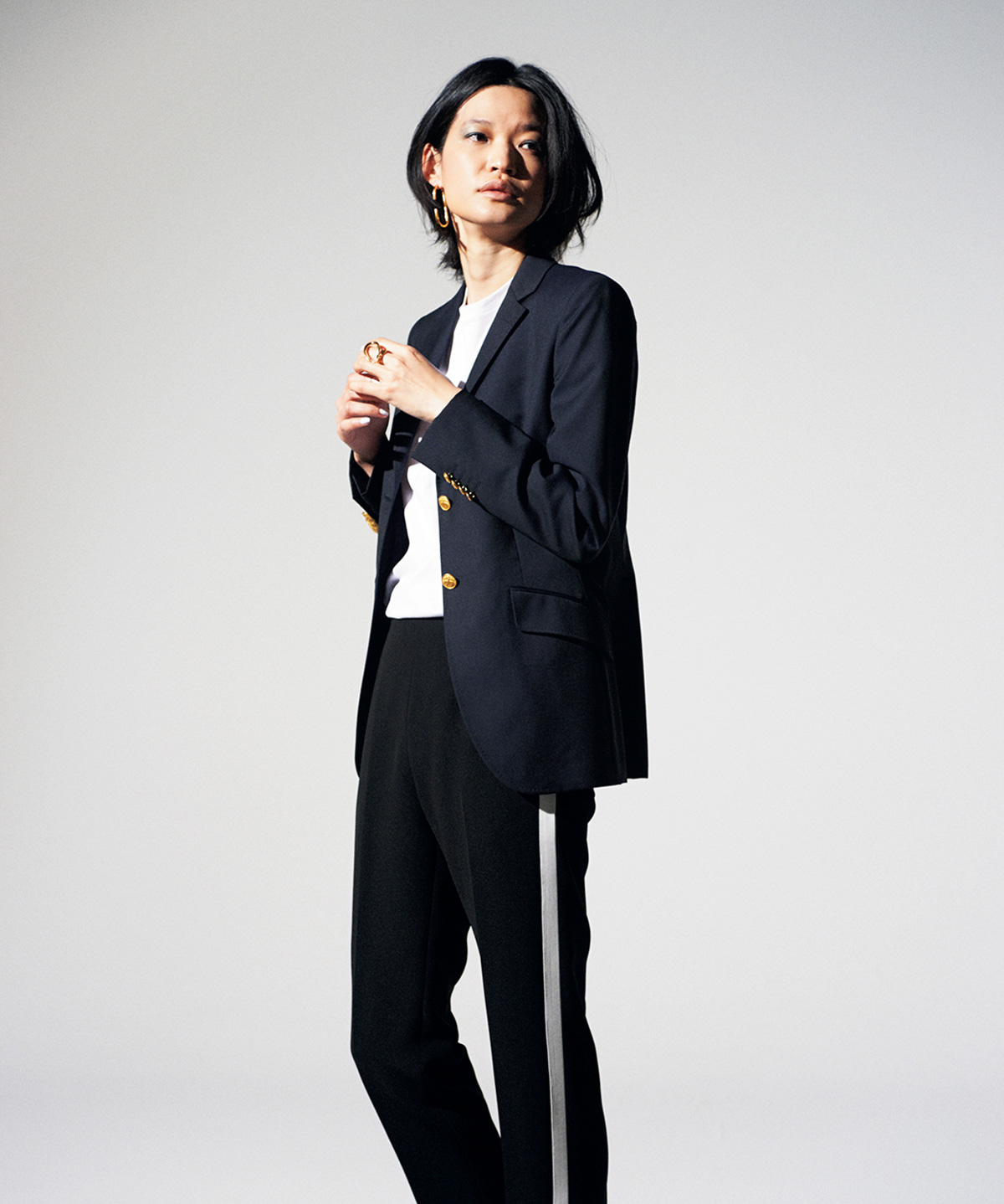 navy 知的な色 ネイビー