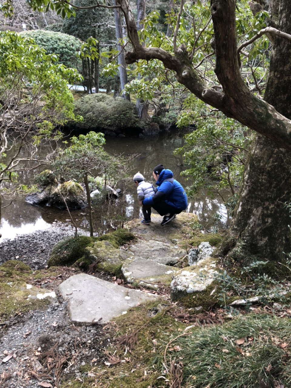 E63AE0DB-8EB9-4B4A-8379-308FA7CB5E62