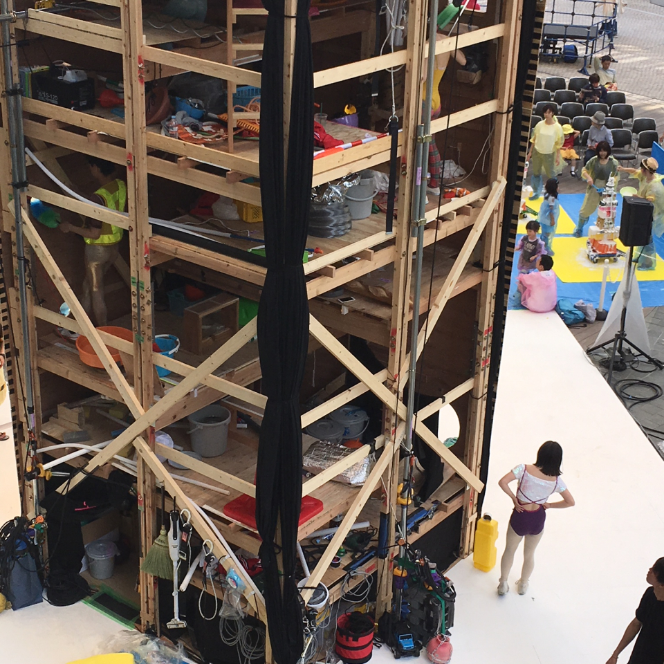 「tower（THEATER)]