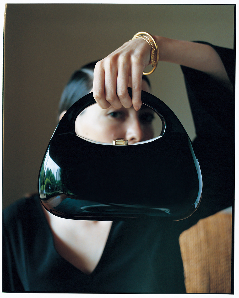 black04