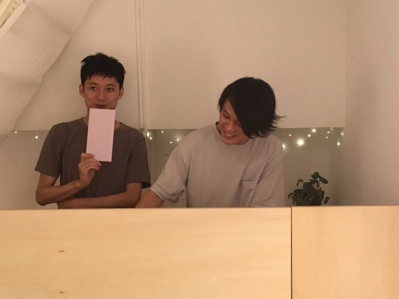 志村信裕さん(左)と、谷口真人さん(右)