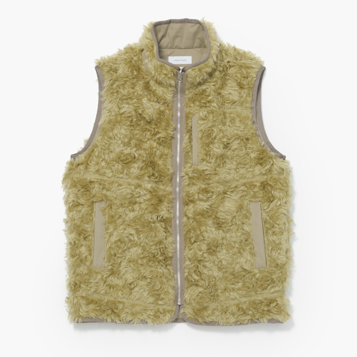 シュタイフとアダムエロペがコラボ。この秋は身も心もなりきり