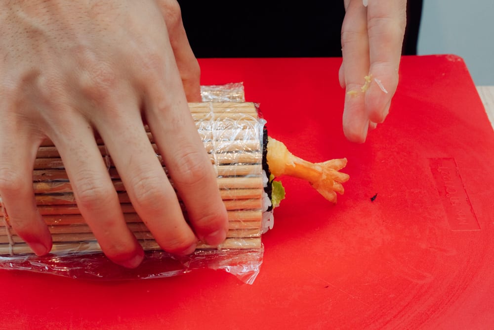 エビ天のカリフォルニアロールができるまで