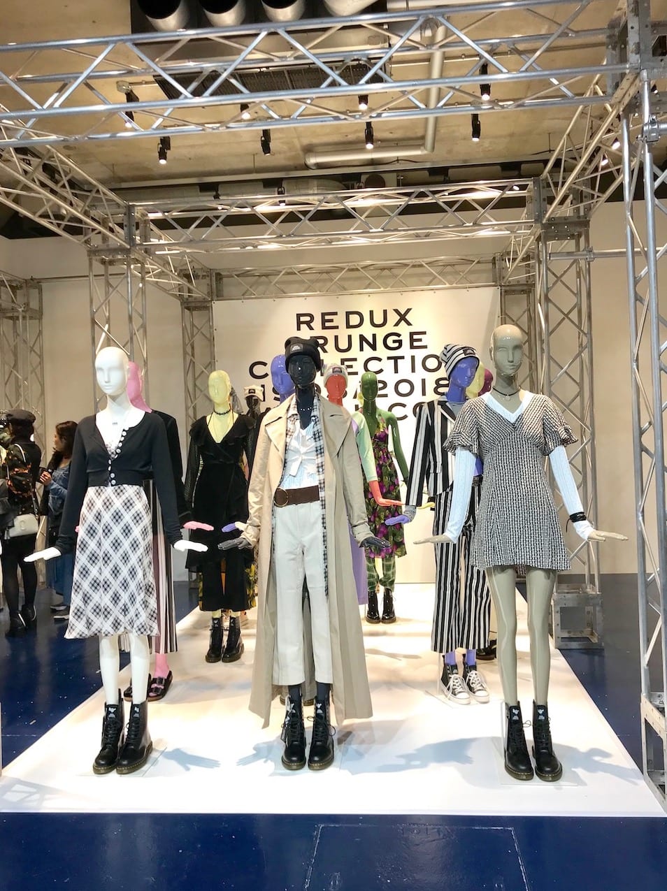 マークジェイコブス グランジコレクション Marc Jacobs' 'Grunge' Collection Turns 30 [PHOTOS]