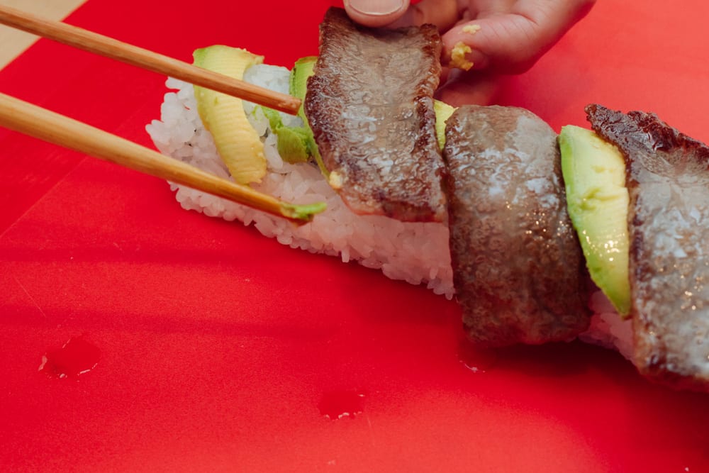 和牛のカリフォルニアロールができるまで