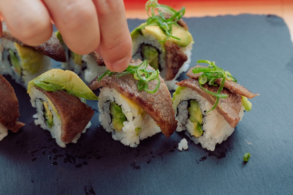 和牛のカリフォルニアロールができるまで
