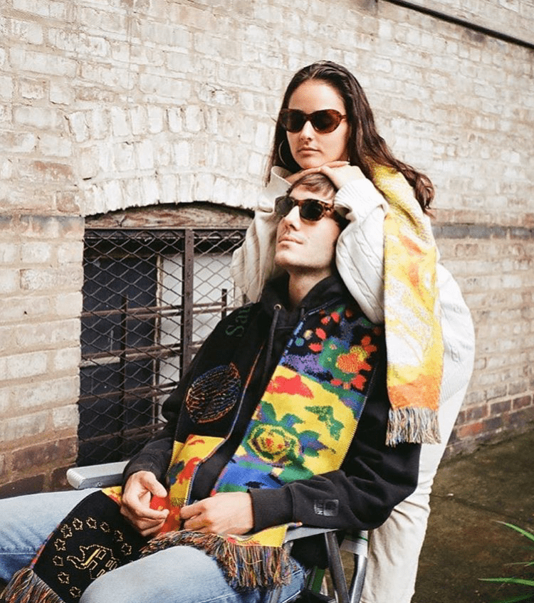 モンマルトルのロングスカーフ