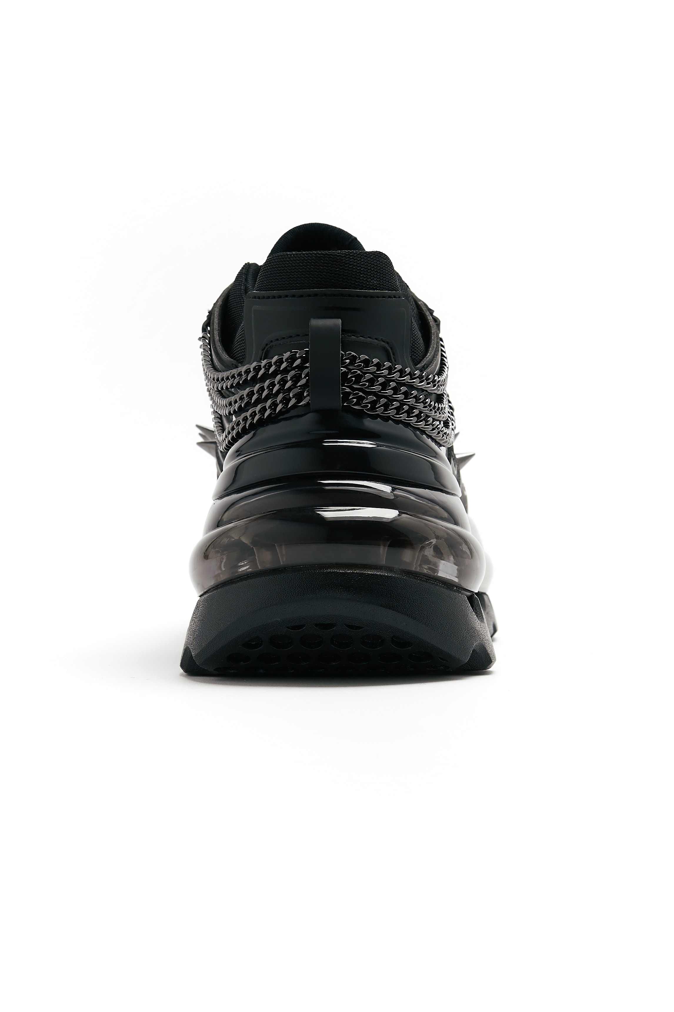 ダッドスニーカーの仕掛け人による新ブランド、SHOES 53045の