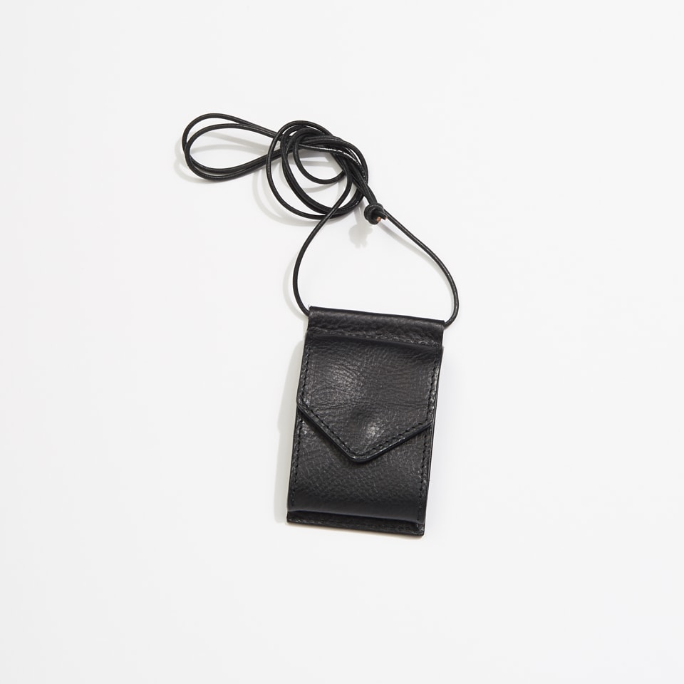 エンダースキーマのネックレス