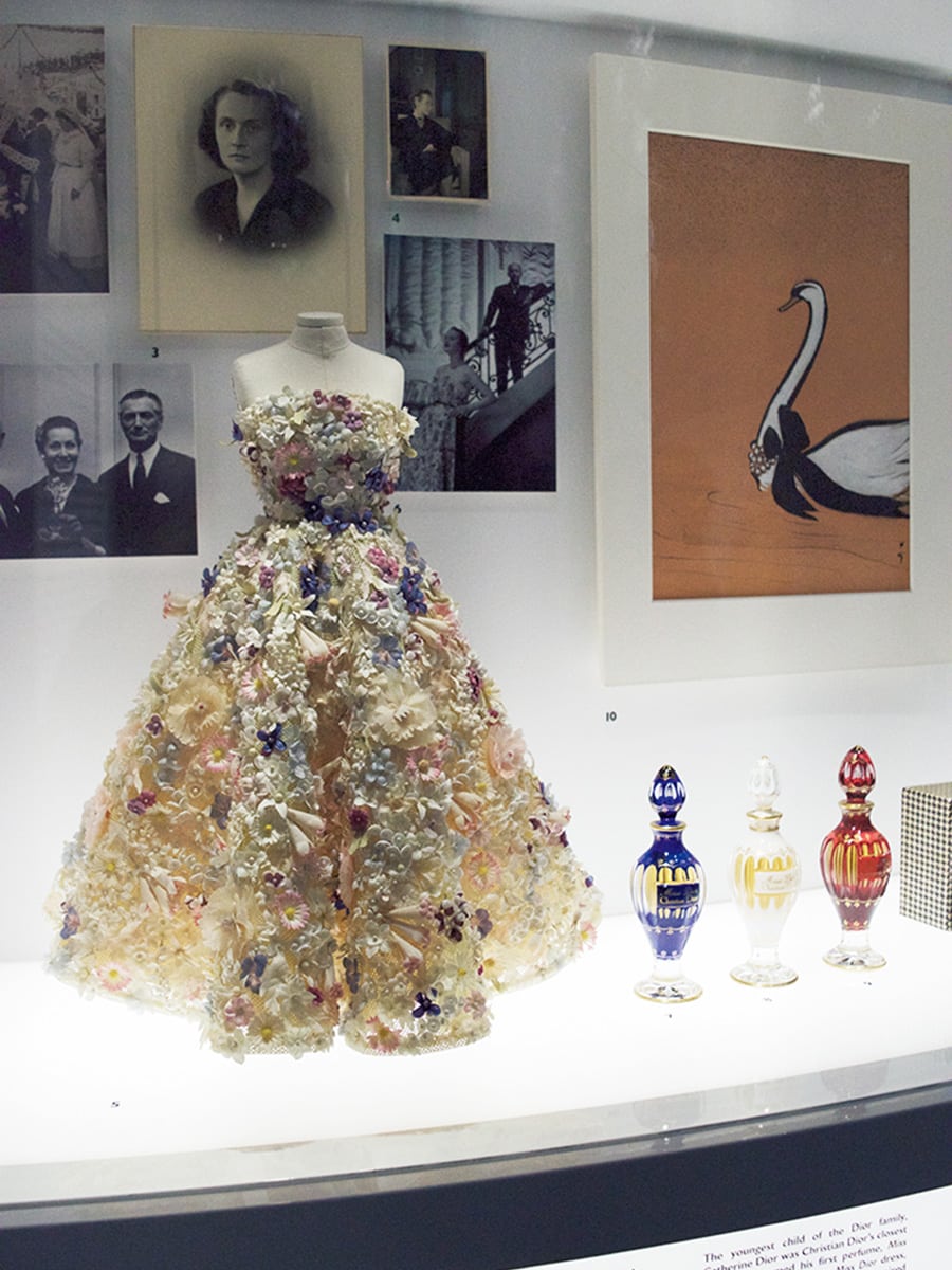 1947年に誕生した香水〈Miss Dior〉