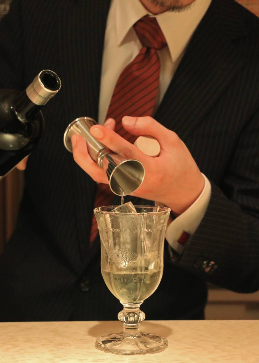 アブサン バー リキュール お酒