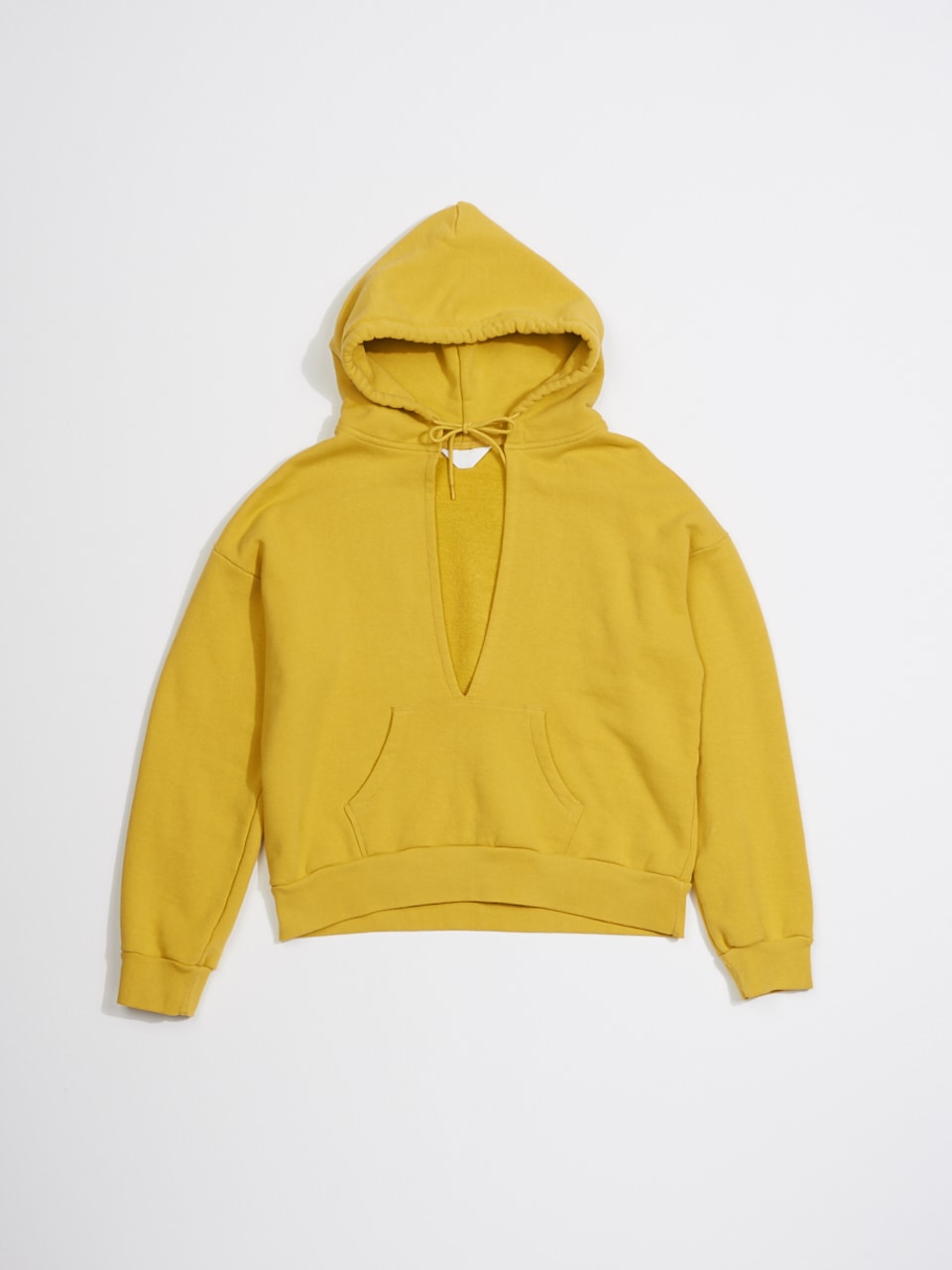 アンユーズドのパーカー