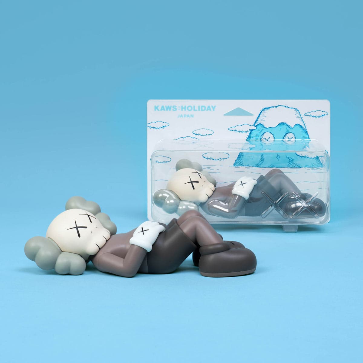 『KAWS:HOLIDAY』ついに日本へ。富士山に巨大“COMPANION”が