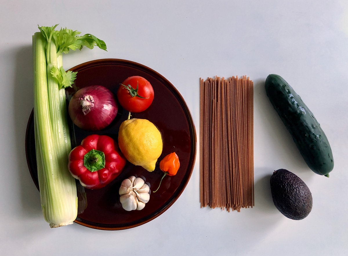 パスタ レシピ パプリカ アボカド