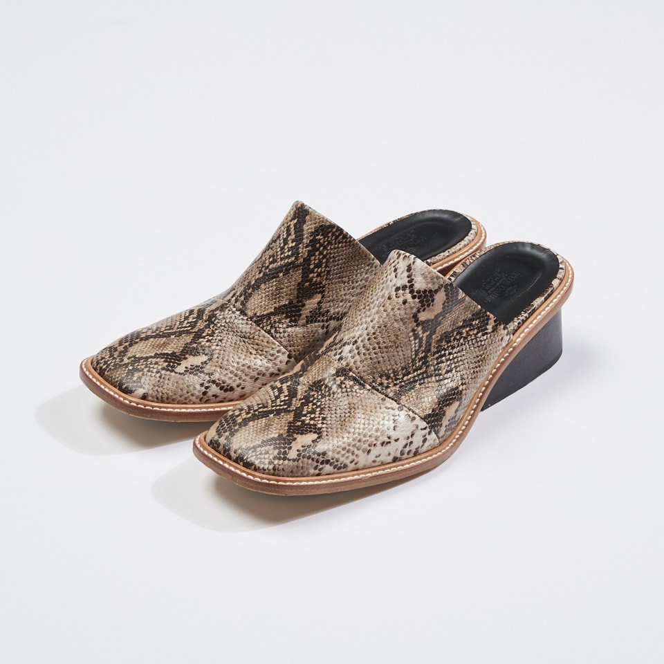 ザ ダラスのパイソンシューズ