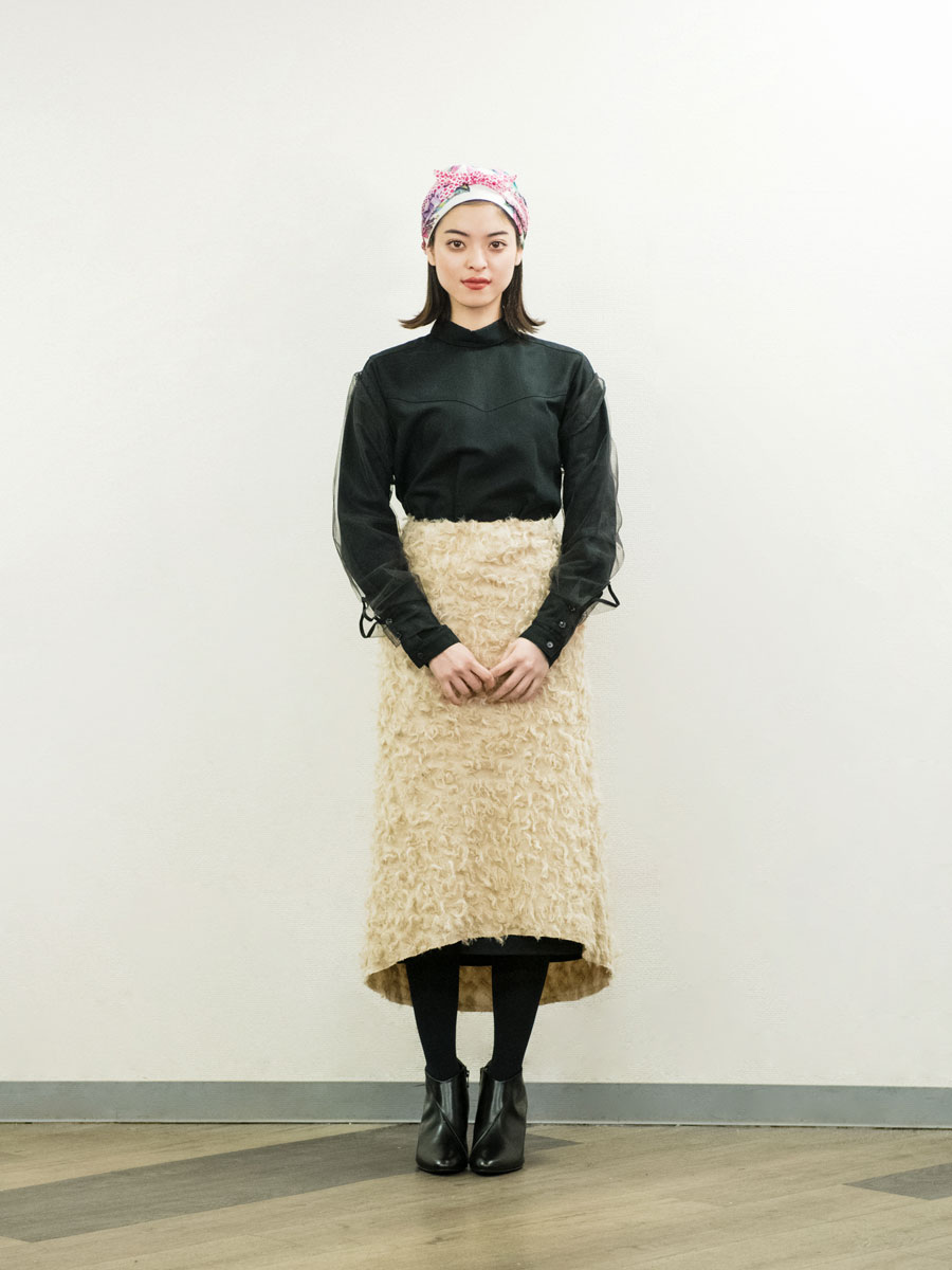 息をするのも苦しい