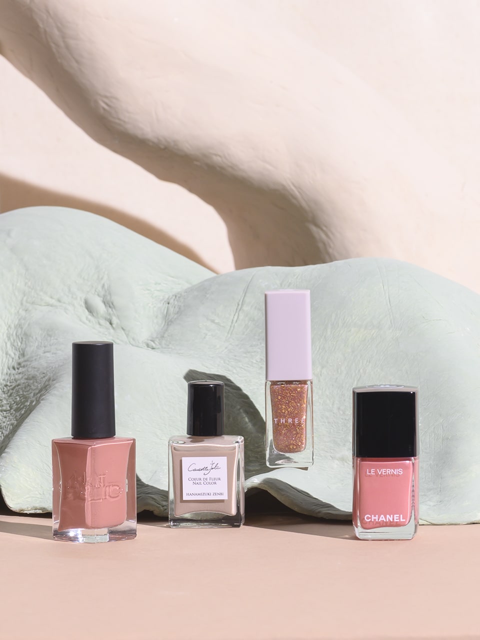ORRIS & three & Nail Holicネイルポリッシュセット セルフネイル派のあなたに。柔らかな日差しに溶け込む春色を！3月の