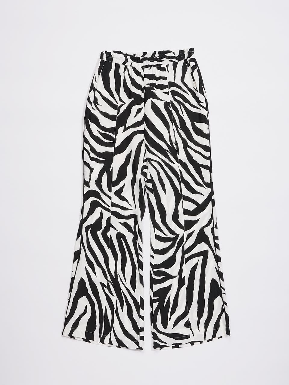 ゼブラ柄ニット