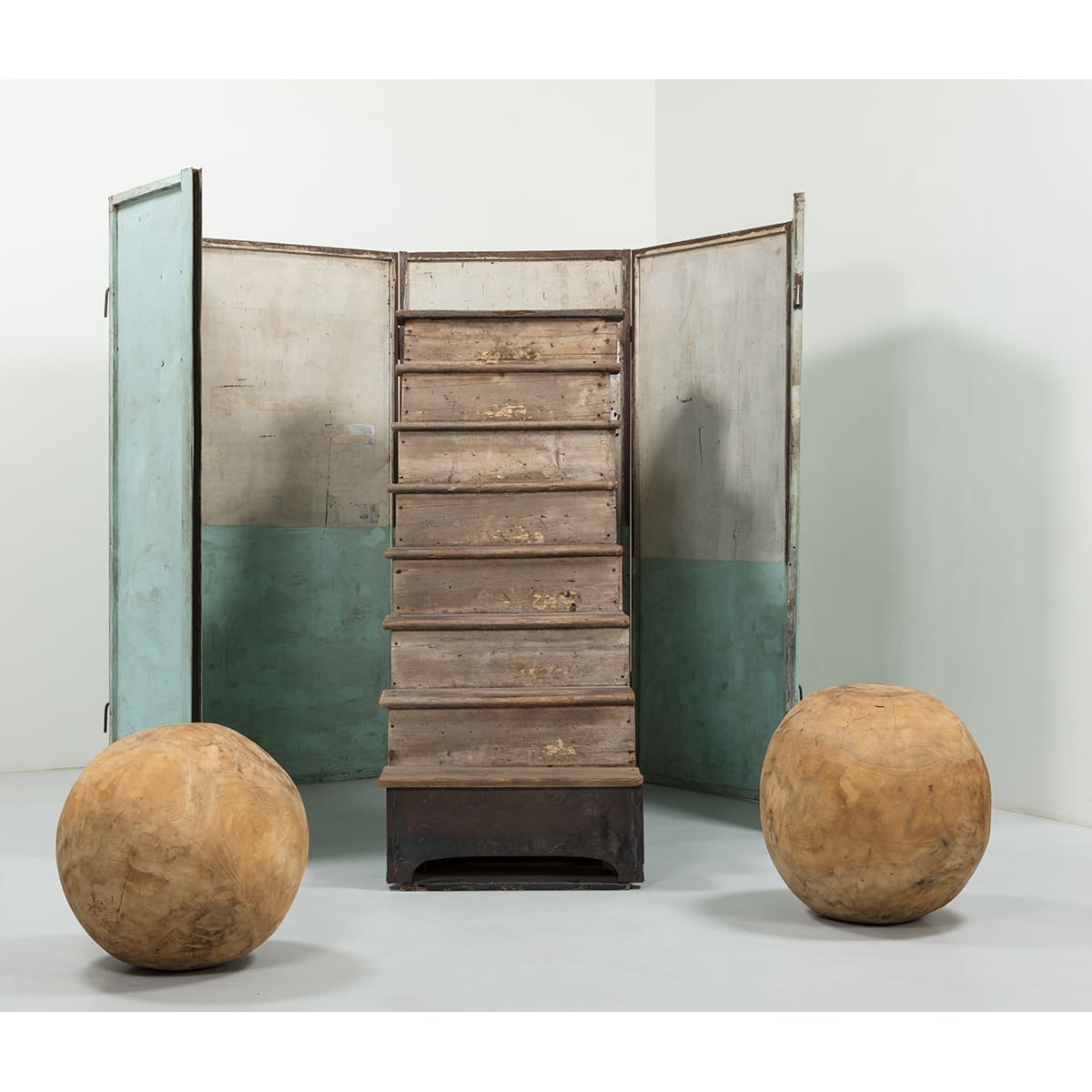 シンディ・シャーマンの作品が「フォンダシオン ルイ・ヴィトン」に