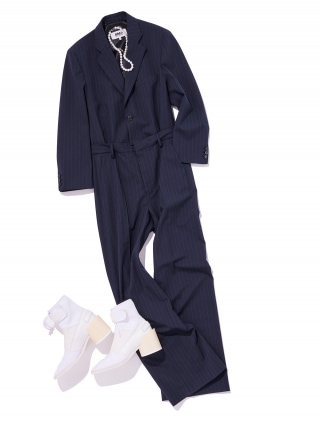 エムエム6のジャンプスーツ