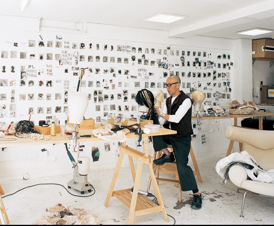 世界を舞台に活躍したヘア&メイクアップアーティストの加茂克也が綴る作品集「KAMO HEAD」