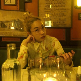 スニーカー愛が止まらない！｜Ayaさんプロフィール