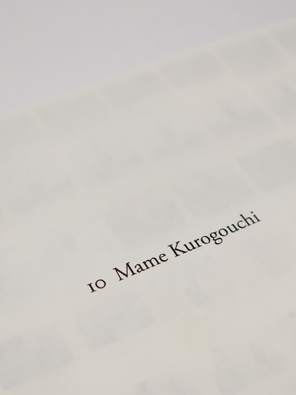 10 Mame Kurogouchi』刊行記念フェアが開催中。黒河内真衣子さんに影響を与えた書籍が並ぶ |  【GINZA】東京発信の最新ファッション＆カルチャー情報