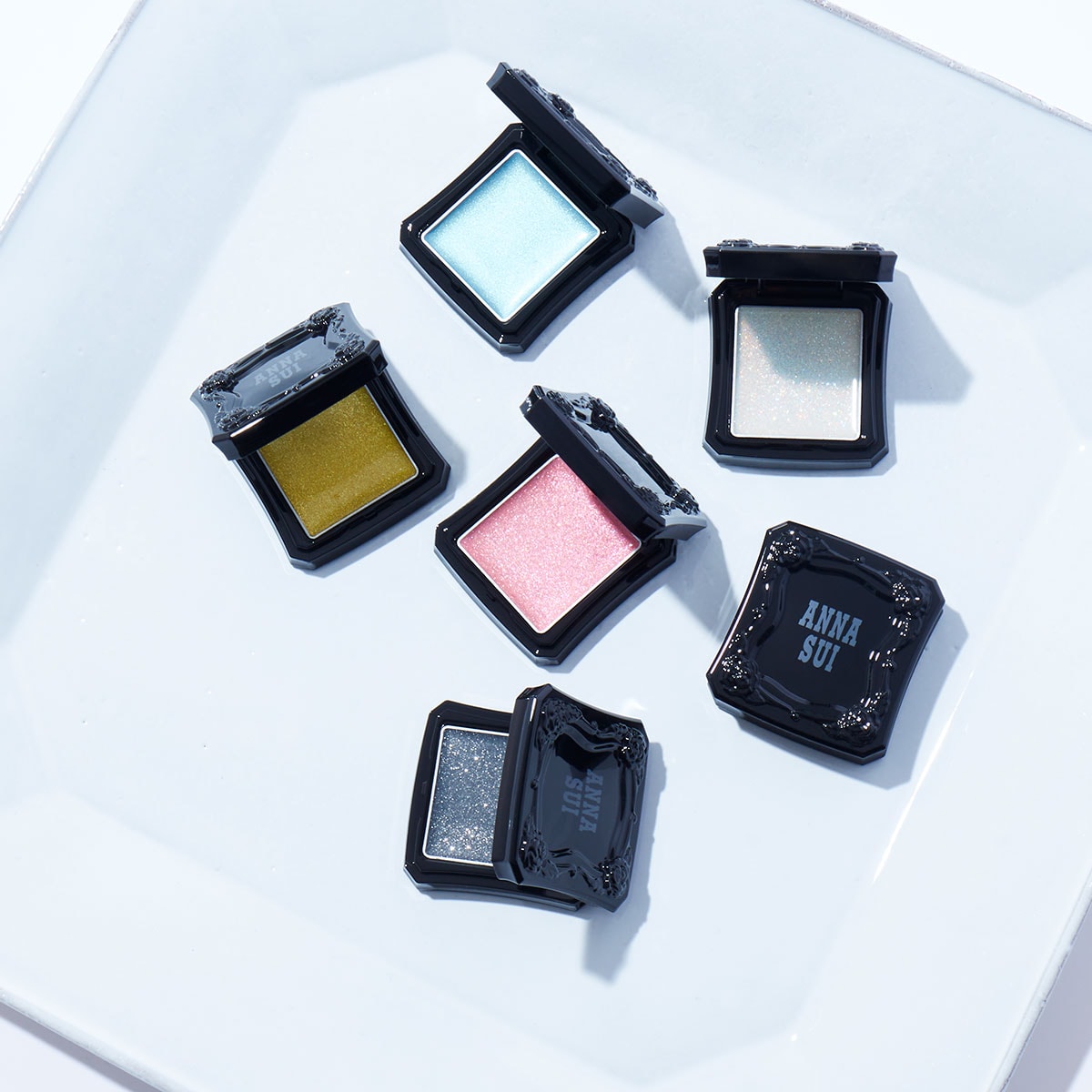 アナ スイ アクセント カラー