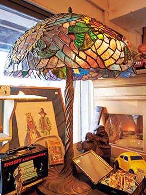まるで店主のコレクション部屋!?ヴィンテージ&ユーズドショップ 東京ガラクタ研究所