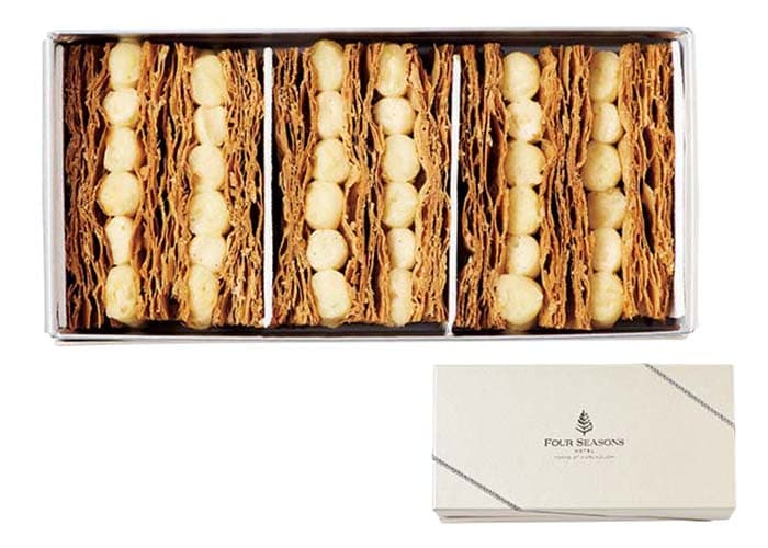 相手のことを考えた手土産の選び方【人間関係のマナー】 フォーシーズンズホテル丸の内 東京 シーズナル ミルフィーユ