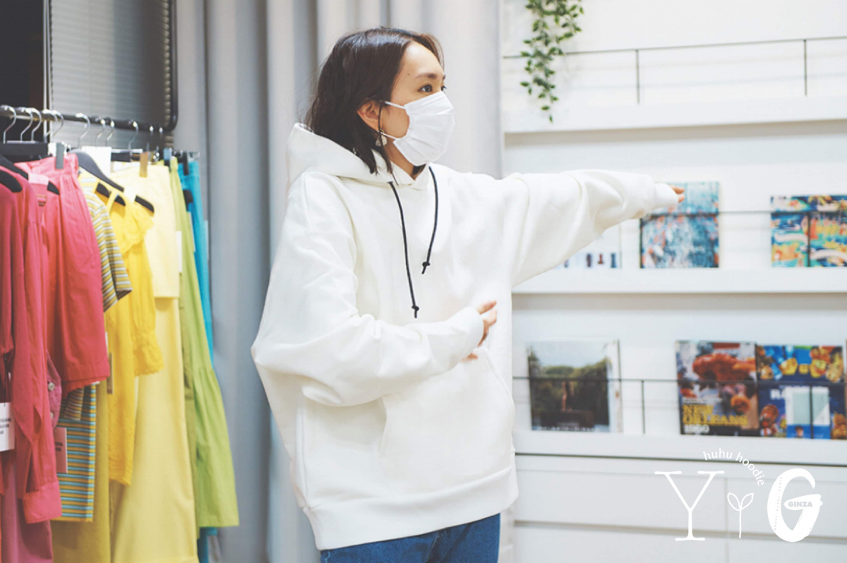 新垣結衣 huhuフーディー パーカー GINZA 新垣結衣がデザインしたフーディー発売、GINZA創刊25周年を記念