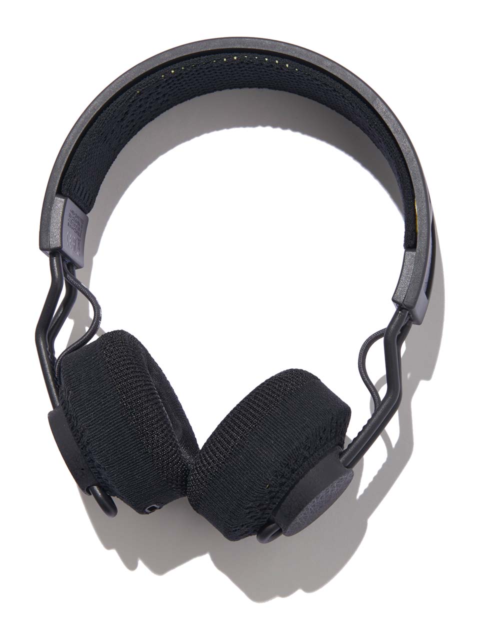 アディダスのヘッドホン | 【GINZA】東京発信の最新ファッション