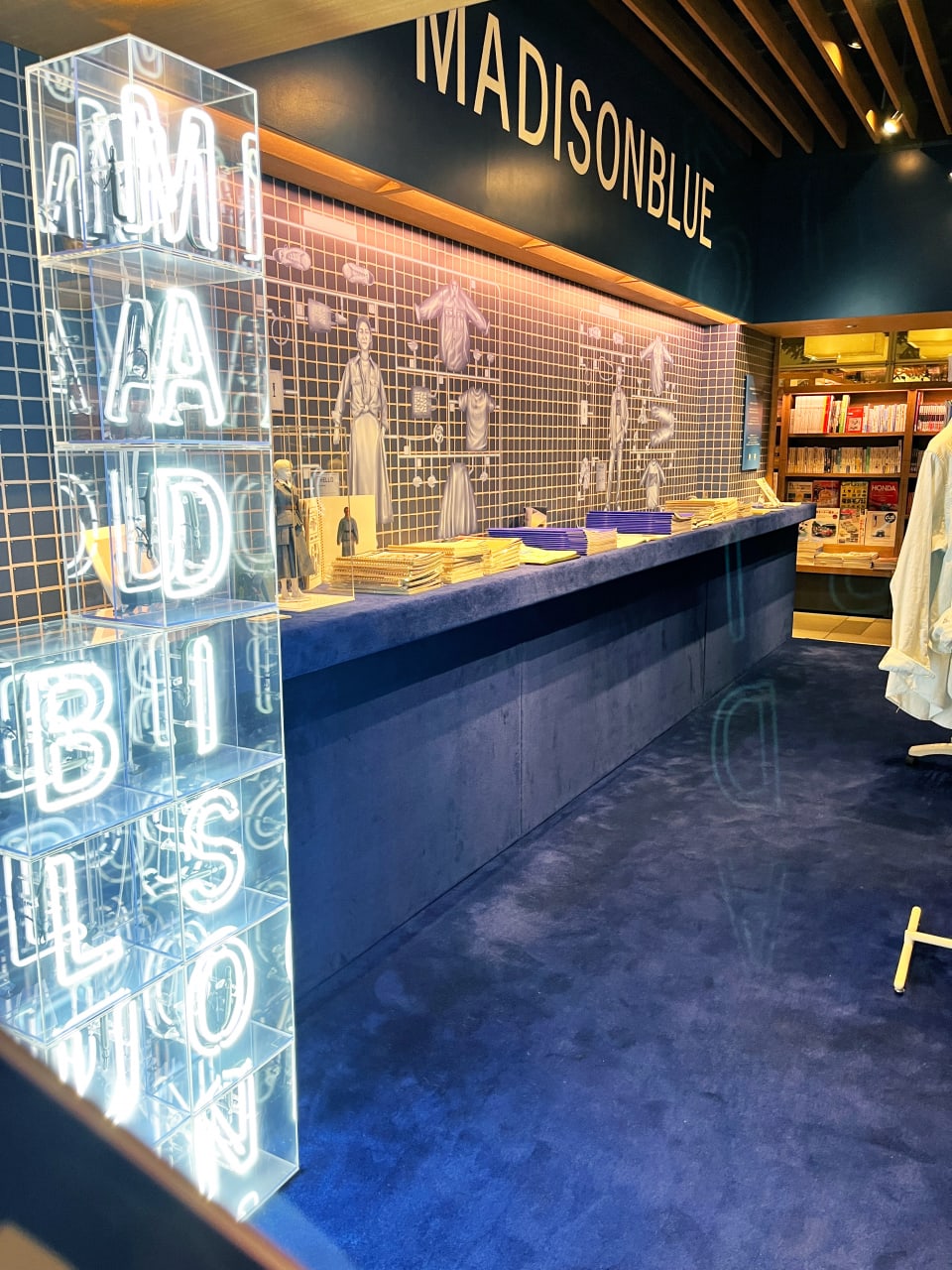 【MADISON BLUE/マディソンブルー】BI-COLOR CD BOUCL カーディガン BI－COLOR CD BOUCLE | MADISONBLUE
