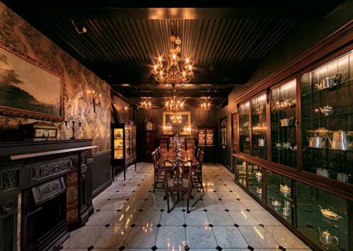 豪華絢爛！ヴィクトリア朝にワープ | 【GINZA】東京発信の最新