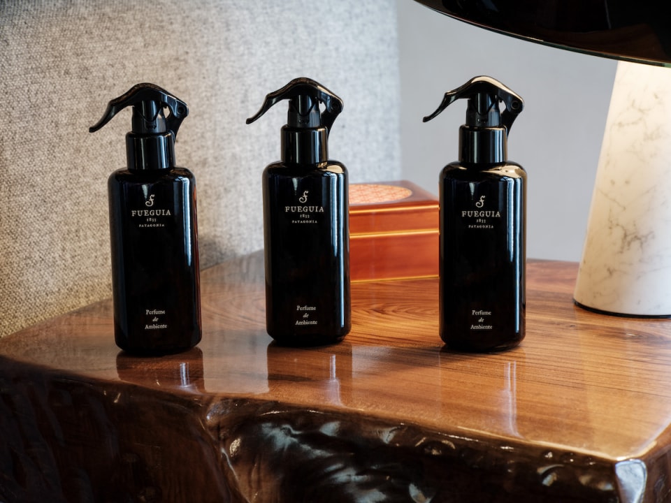 【Fueguia】ルームスプレー バベル フエギア 1833〉から、香りへの冒険心に満たされるルームスプレーが