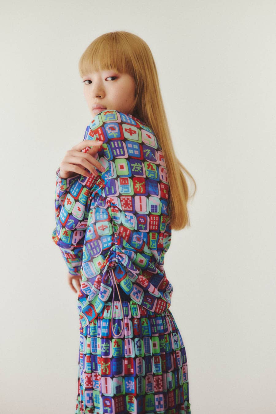 MAHJONG PRINT ON STRETCH NET ドレス｜VIVIENNE TAM