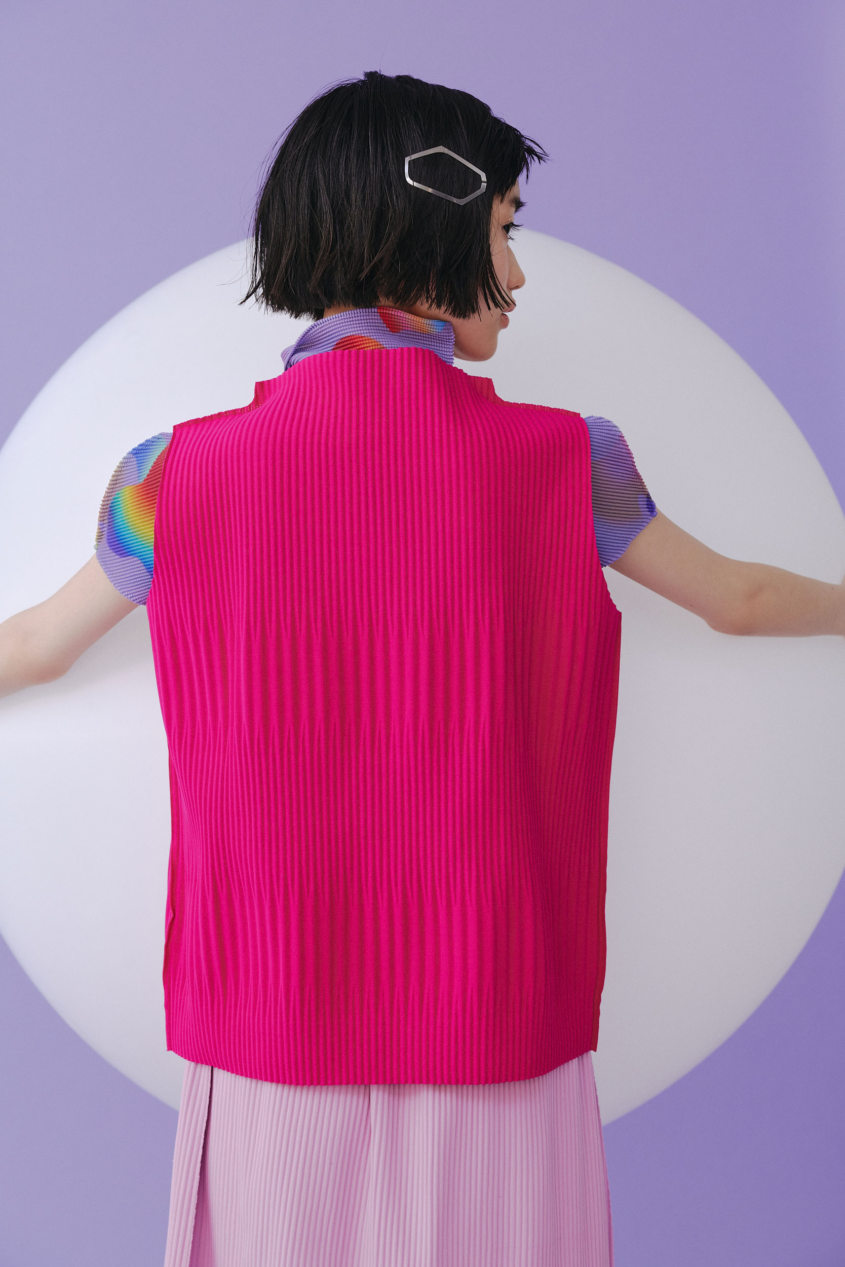me ISSEY MIYAKE〉今月のあなたを彩るストレッチプリーツは？vol