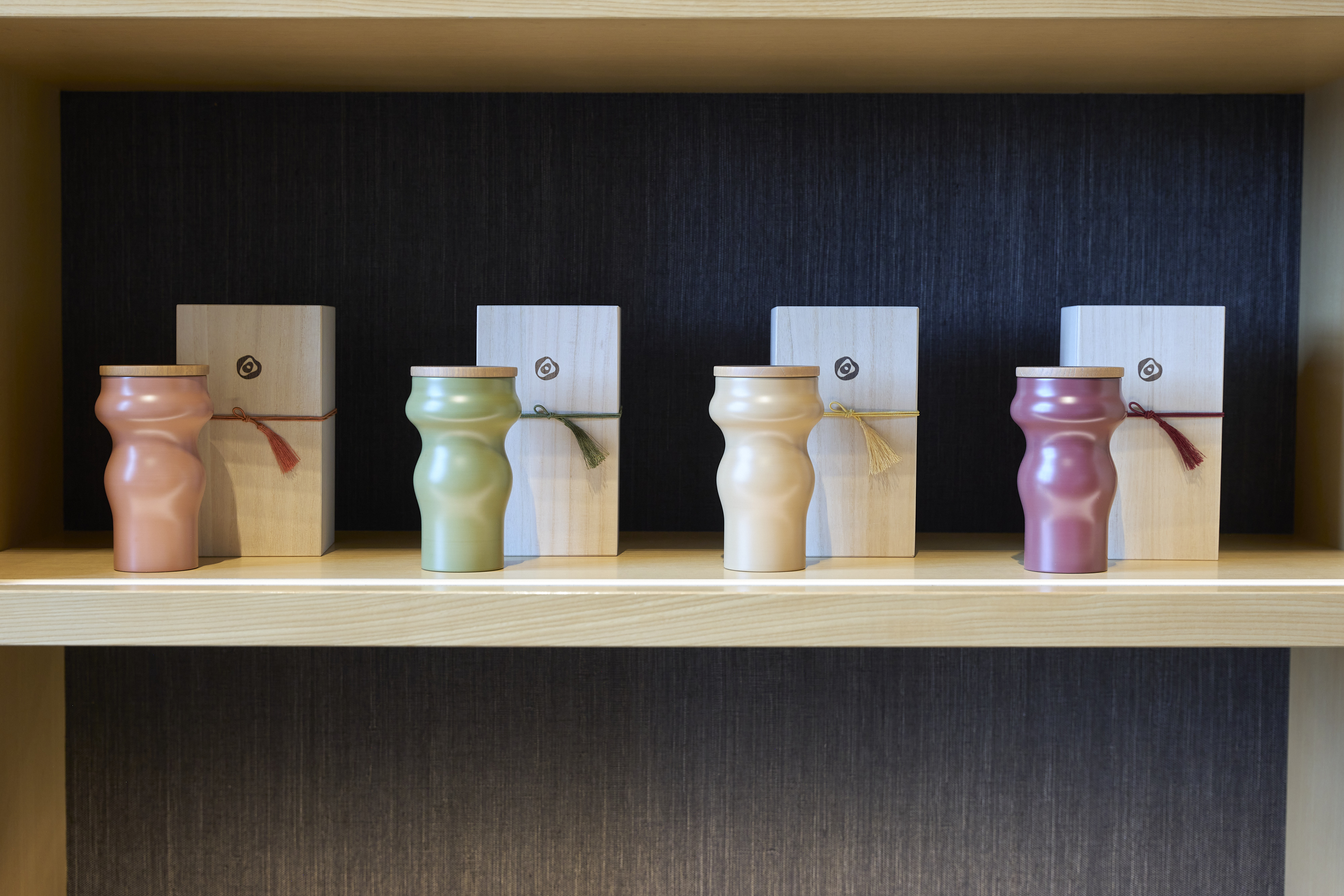 森星が手がけた、日本の伝統美を体現する漆器 | 【GINZA】東京発信の