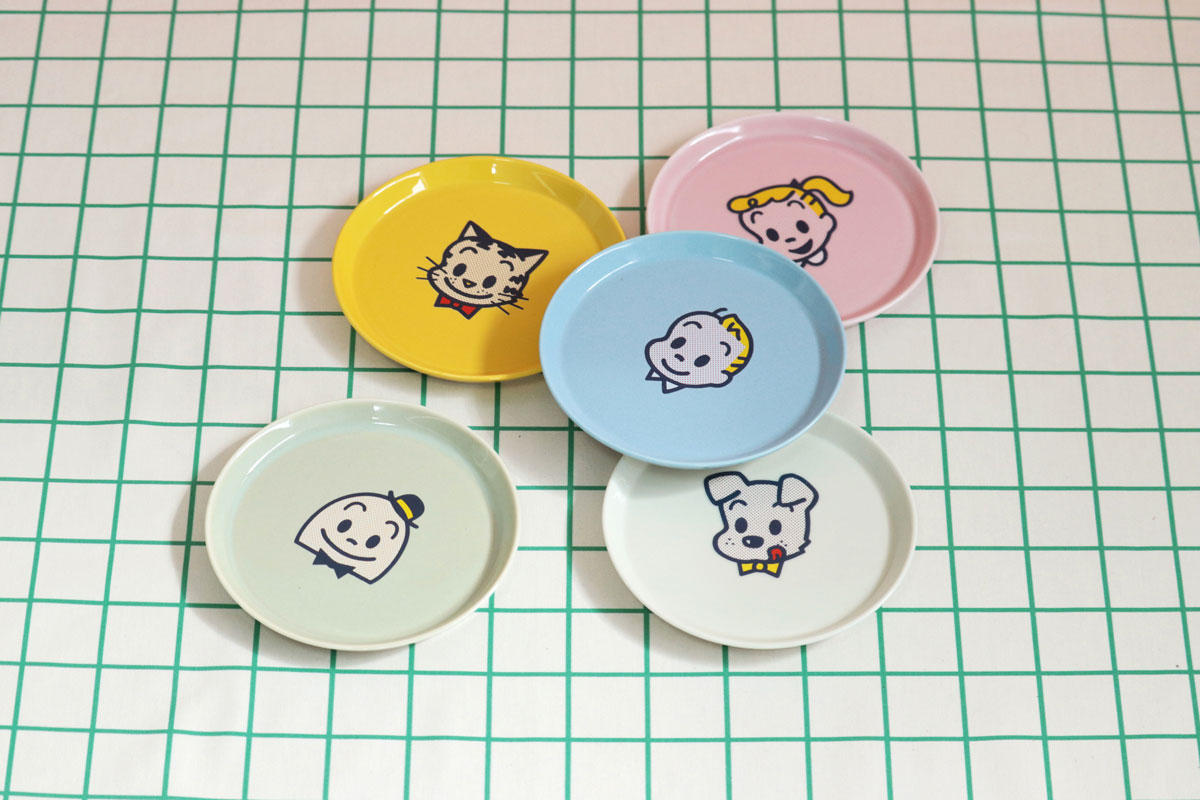 ハサミ〉と「オサムグッズ」がコラボした陶磁器グッズ | 【GINZA】東京