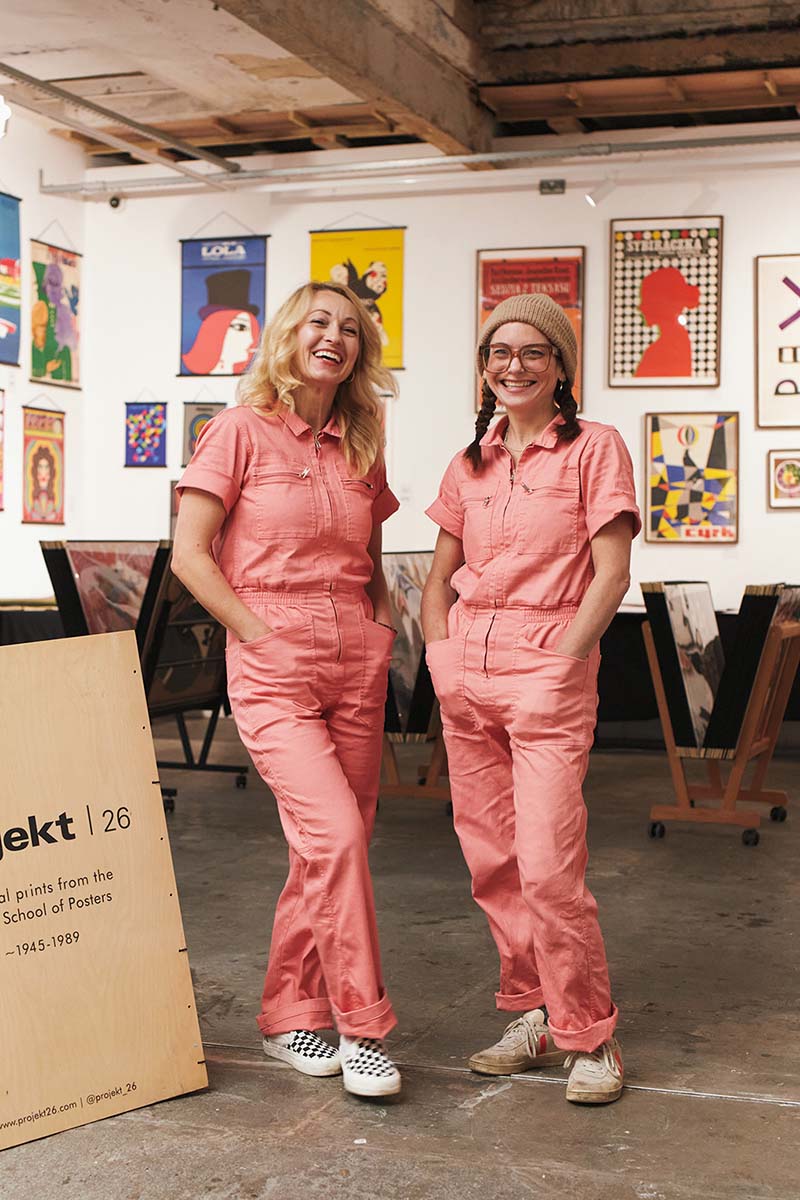 レア　スーザン・フィリップス　ポスター Amazon.co.jp: ポスター Foundry 06 LA Sirena 14x20 inches ブラック