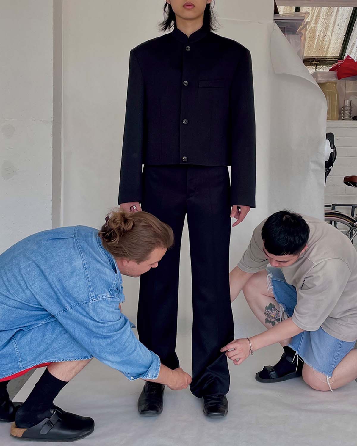 スーツ SAMUEL GUI YANG LEE TROUSER DOVE GREY SAMUEL GUI YANG LEE TROUSER DOVE GREY