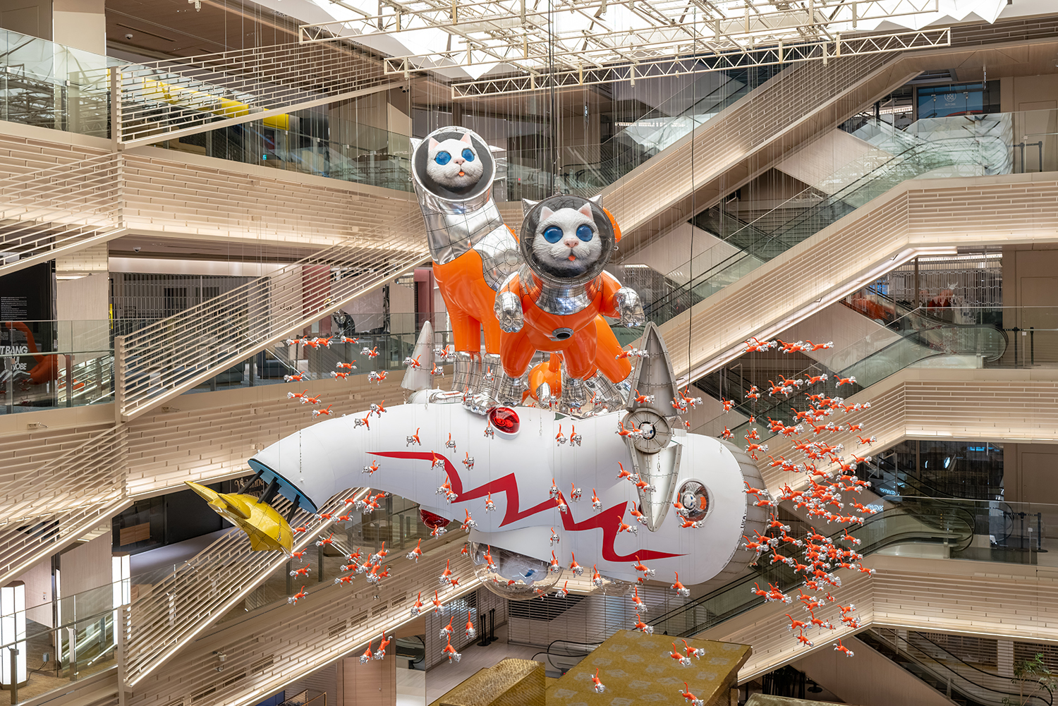 GINZA SIX」の屋上にアートパーク現る | 【GINZA】東京発信の最新