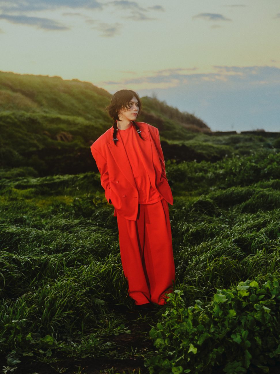 米津玄師、朝ドラ主題歌を歌う（前編） | 【GINZA】東京発信の最新