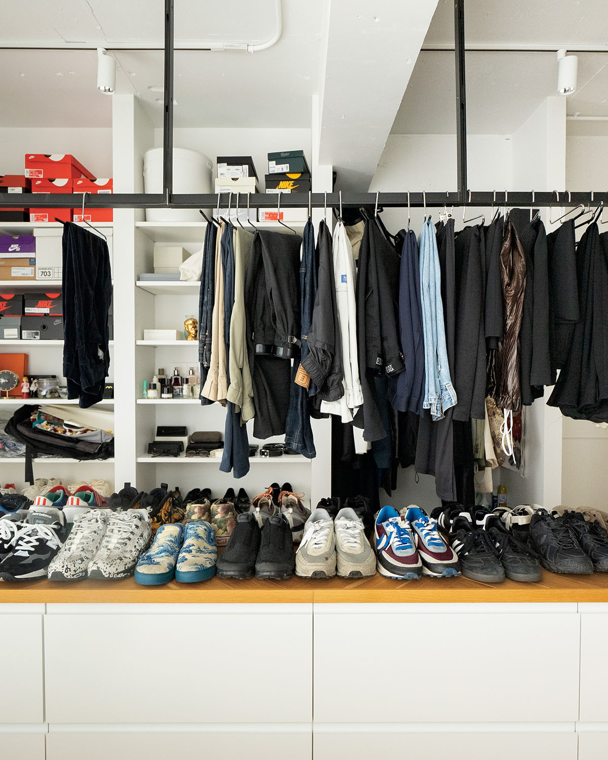 LORO〉 ディレクター・菅原美裕のクローゼット | 【GINZA】東京発信の