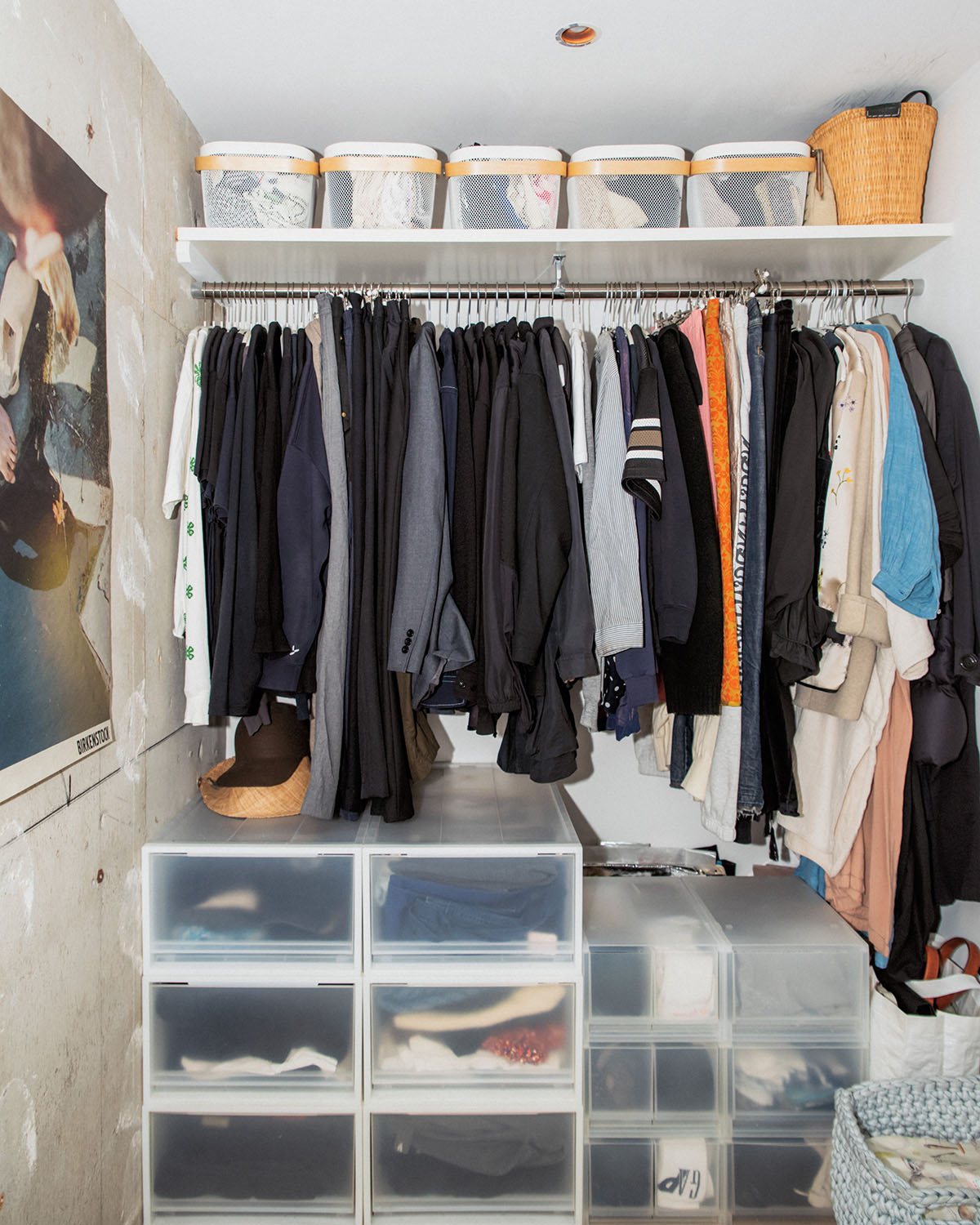 グラフィックデザイナー清野 卓＆ディレクター中村真実のクローゼット