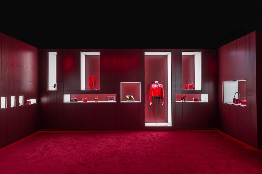グッチ〉日本上陸60周年記念展『GUCCI COSMOS』 | 【GINZA】東京発信の
